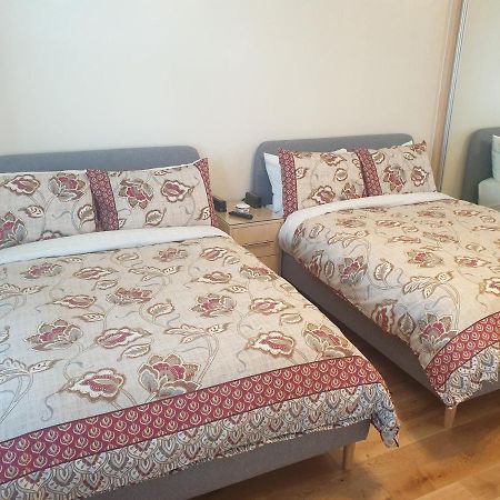 London Luxury Apartments 5 Min Walk From Ilford Station, With Free Parking Free Wifi Exterior foto