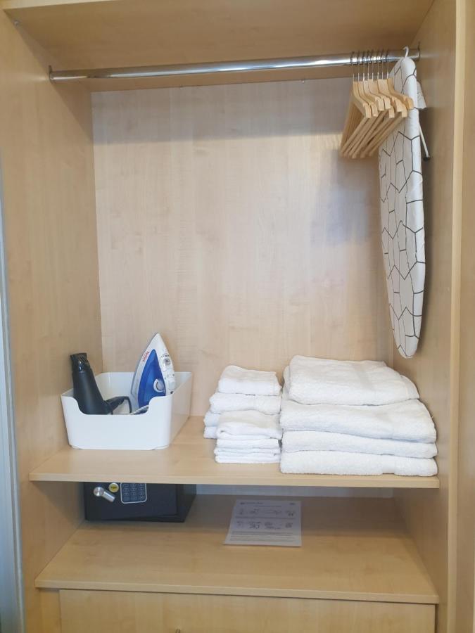 London Luxury Apartments 5 Min Walk From Ilford Station, With Free Parking Free Wifi Exterior foto